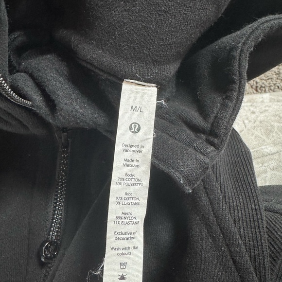 LULULEMON SCUBA HALF ZIP - Picture 2 of 3
